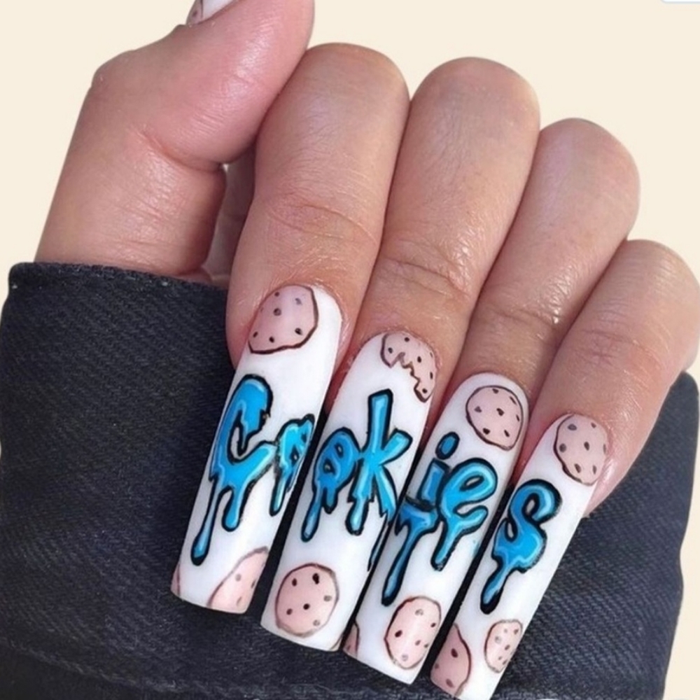Cookies press on nails